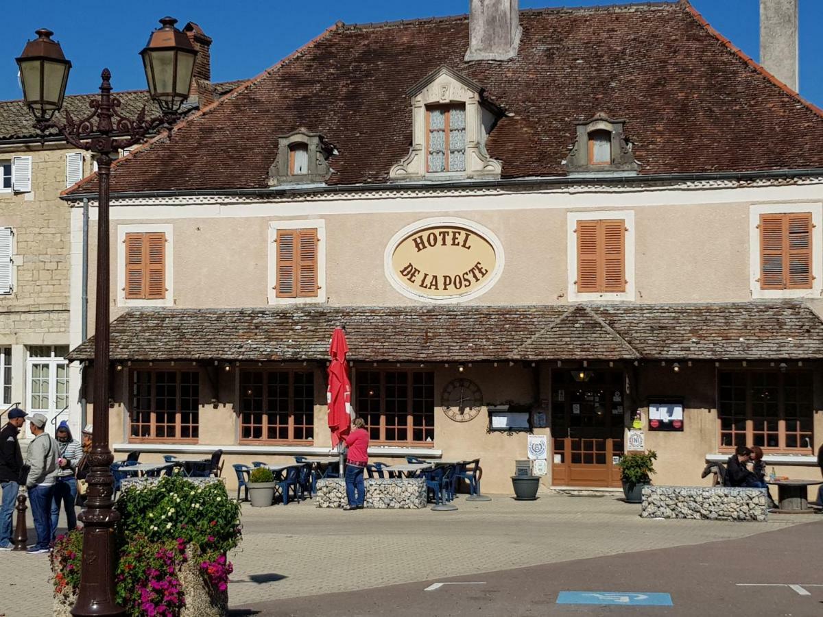 Gite Le Petit Pied-A-Terre La Chapelle-Saint-Sauveur  Eksteriør bilde